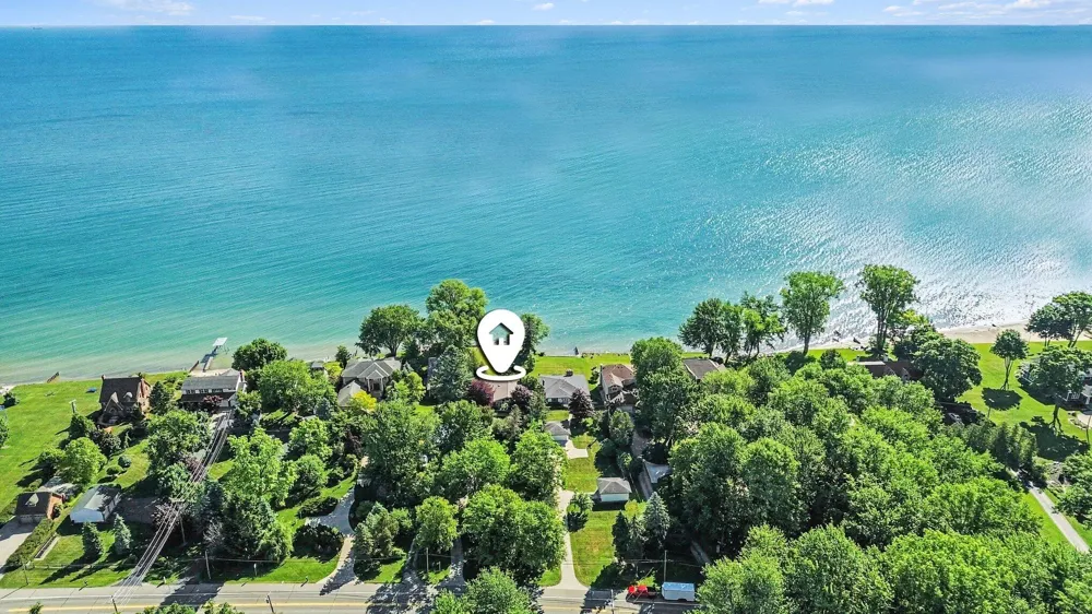 6458 Lakeshore Road Lakeport, MI 48059