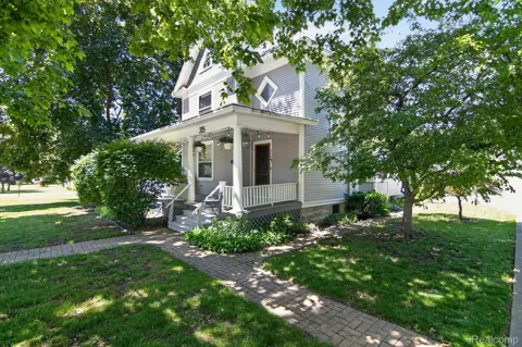315 E Michigan Avenue