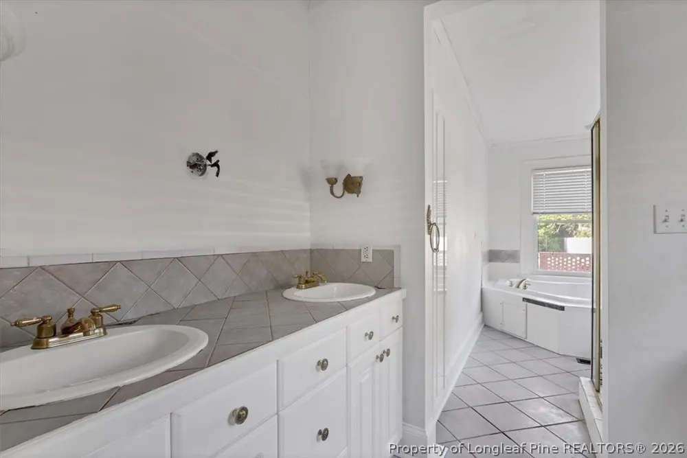 1802 Elm Street Lumberton, NC 28358