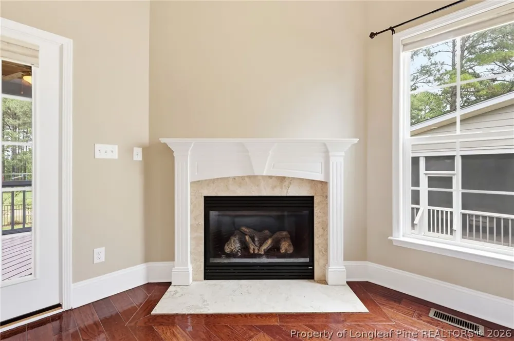 67 London Way Spring Lake, NC 28390