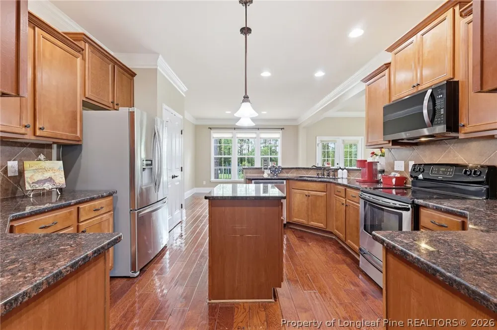 67 London Way Spring Lake, NC 28390
