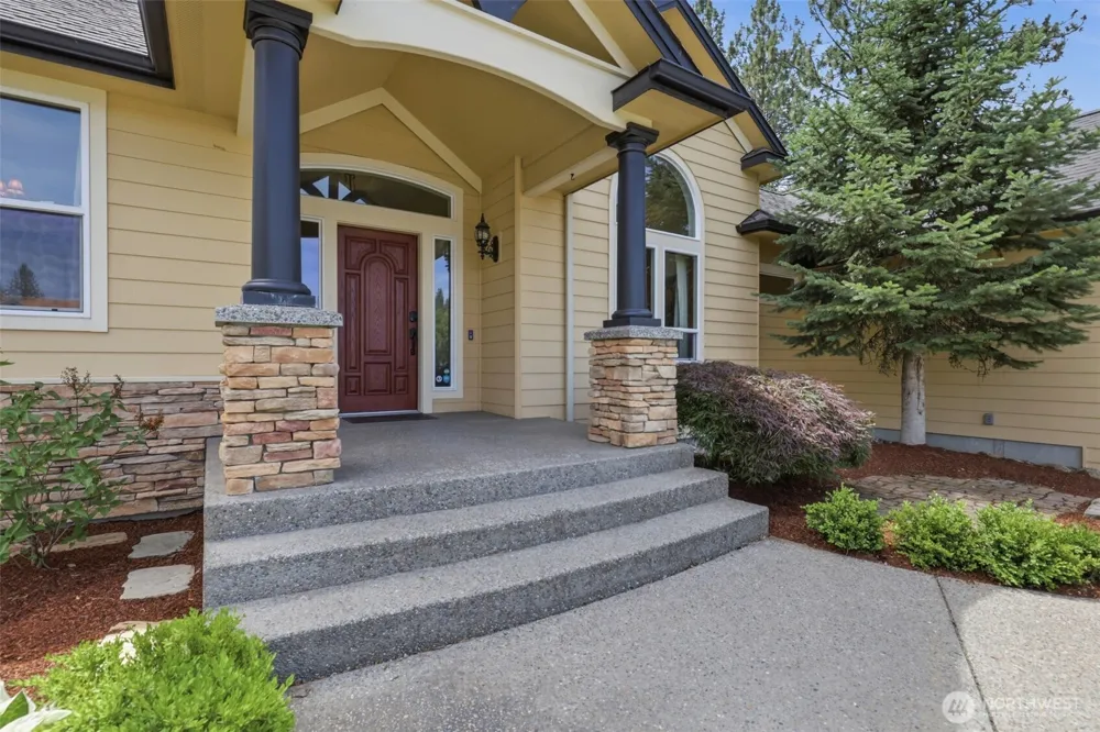 710 E Erica Ct Spokane, WA 99208
