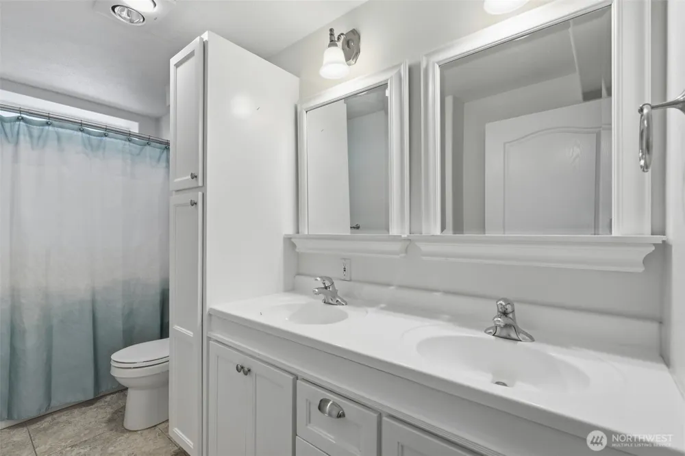 710 E Erica Ct Spokane, WA 99208