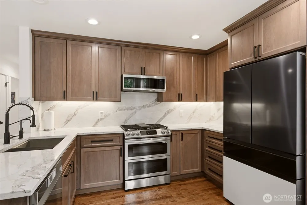 6204 53rd Street Ct W University Place, WA 98467