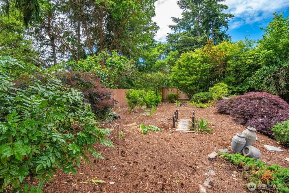 6204 53rd Street Ct W University Place, WA 98467