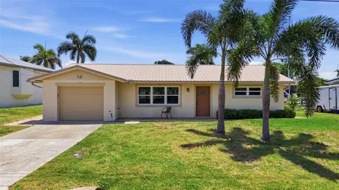 4310 PALM DRIVE