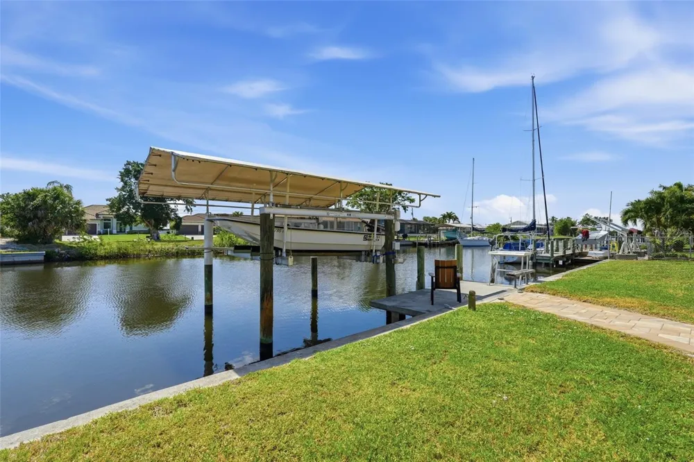 4310 PALM DRIVE Punta Gorda, FL 33950