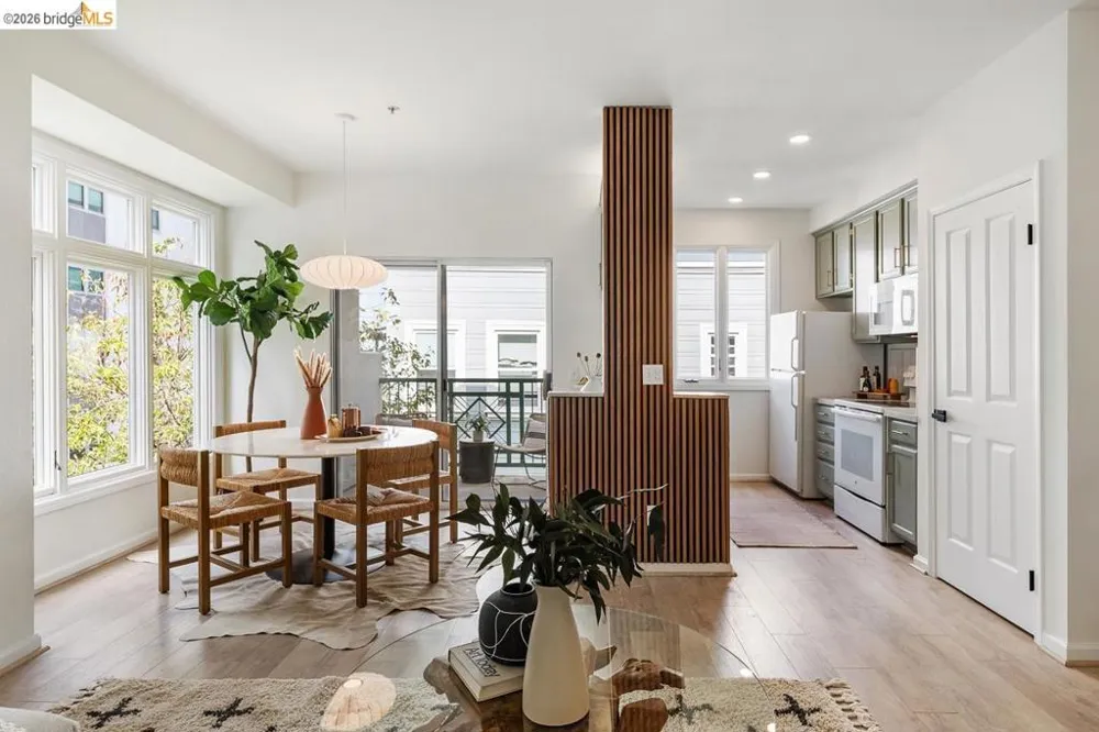 2029 Channing Way #3D Berkeley, CA 94704