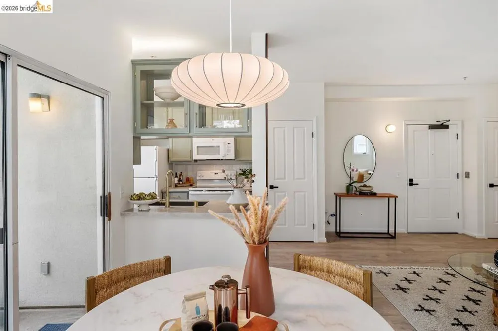2029 Channing Way #3D Berkeley, CA 94704