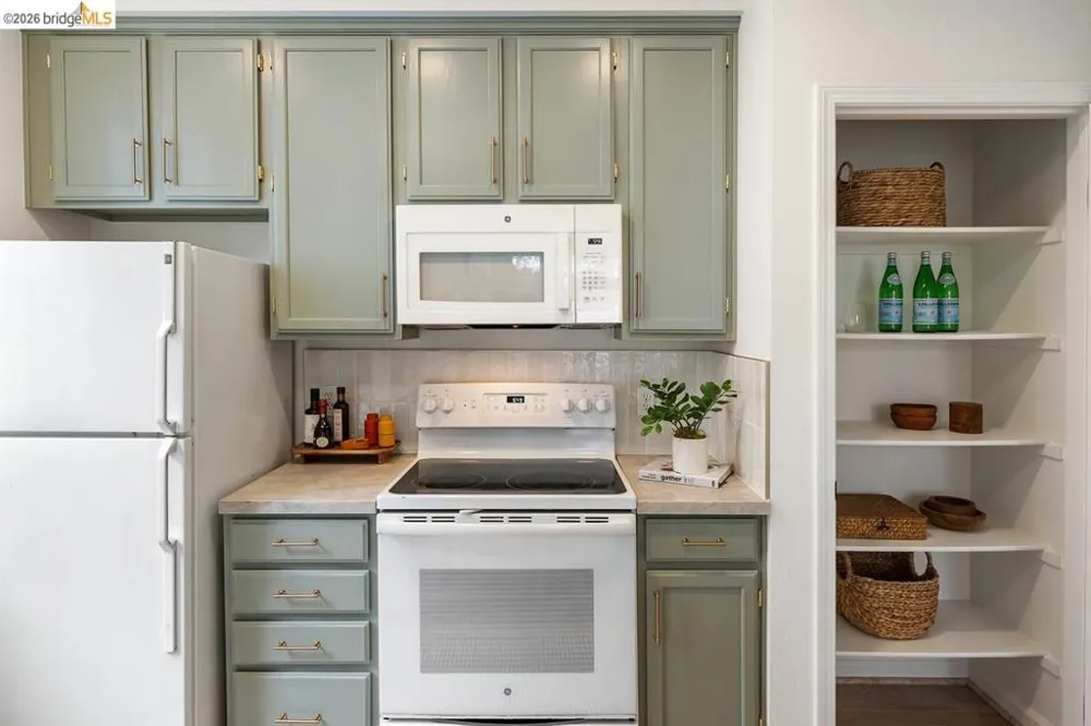 2029 Channing Way #3D Berkeley, CA 94704