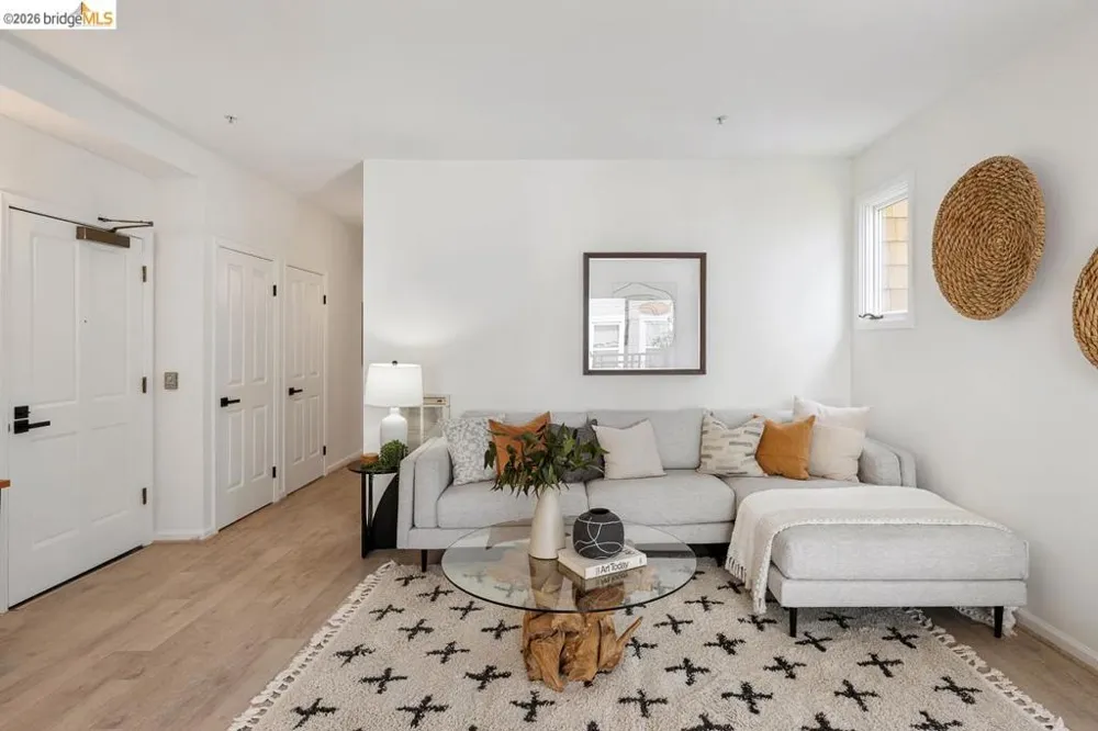 2029 Channing Way #3D Berkeley, CA 94704