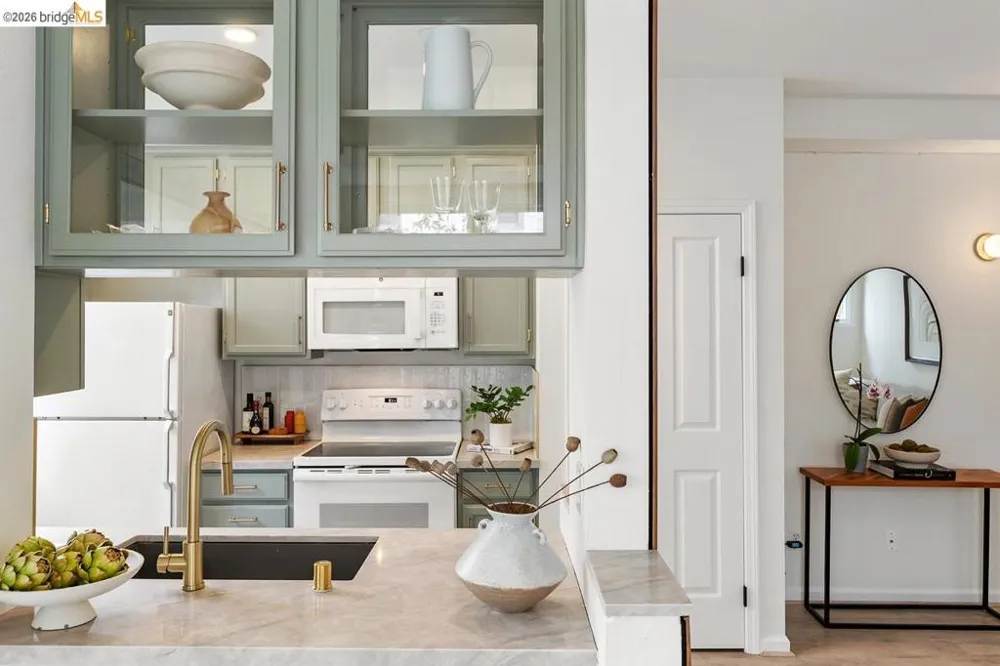 2029 Channing Way #3D Berkeley, CA 94704