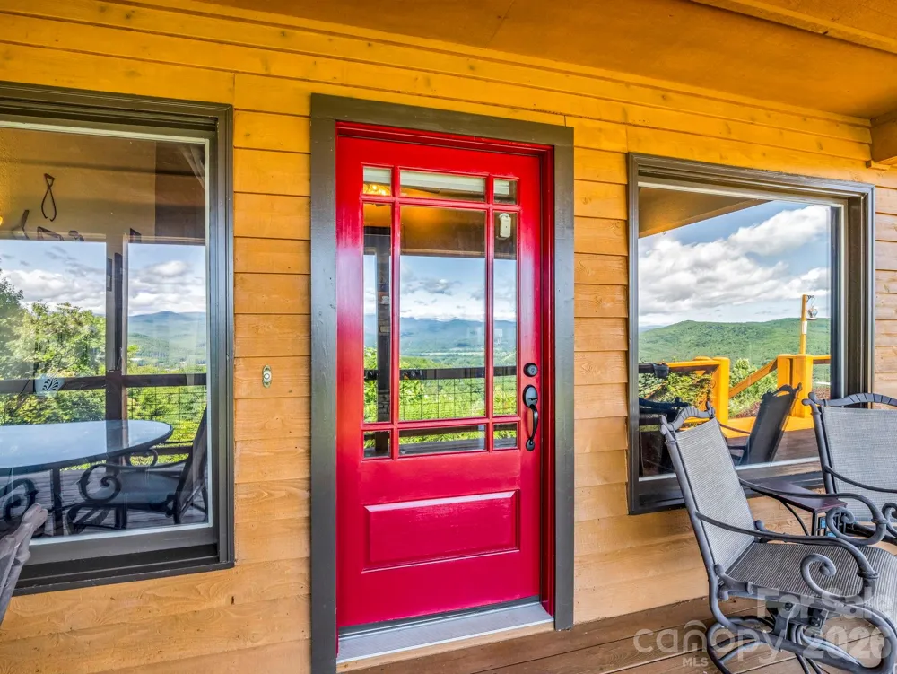 1025 Jeter Mountain Road Penrose, NC 28766