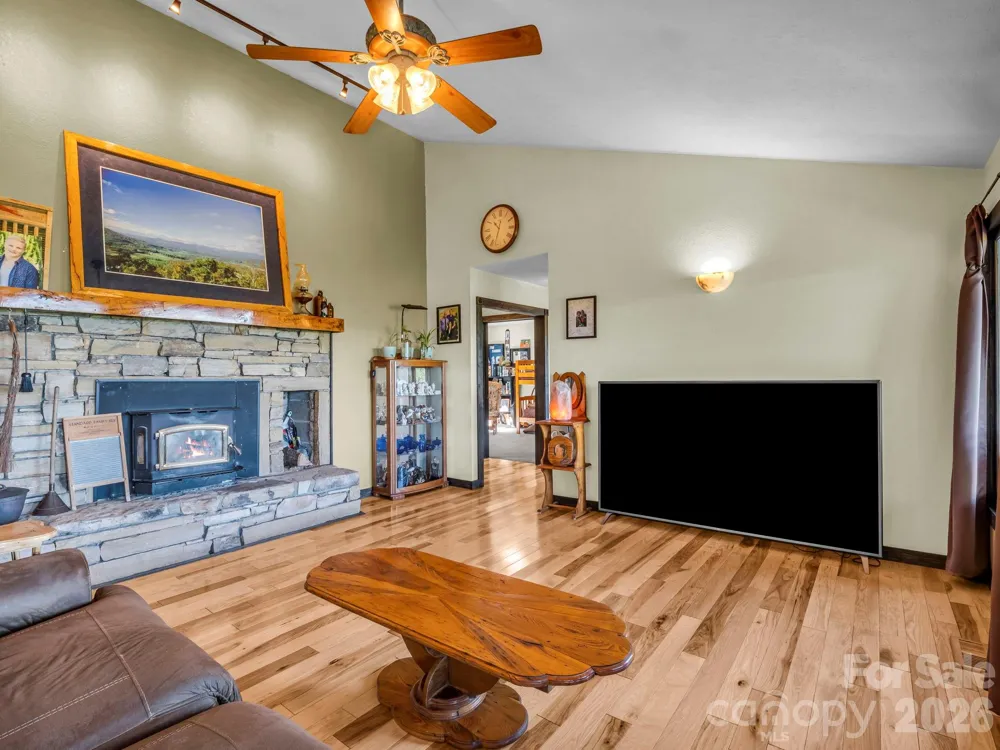 1025 Jeter Mountain Road Penrose, NC 28766