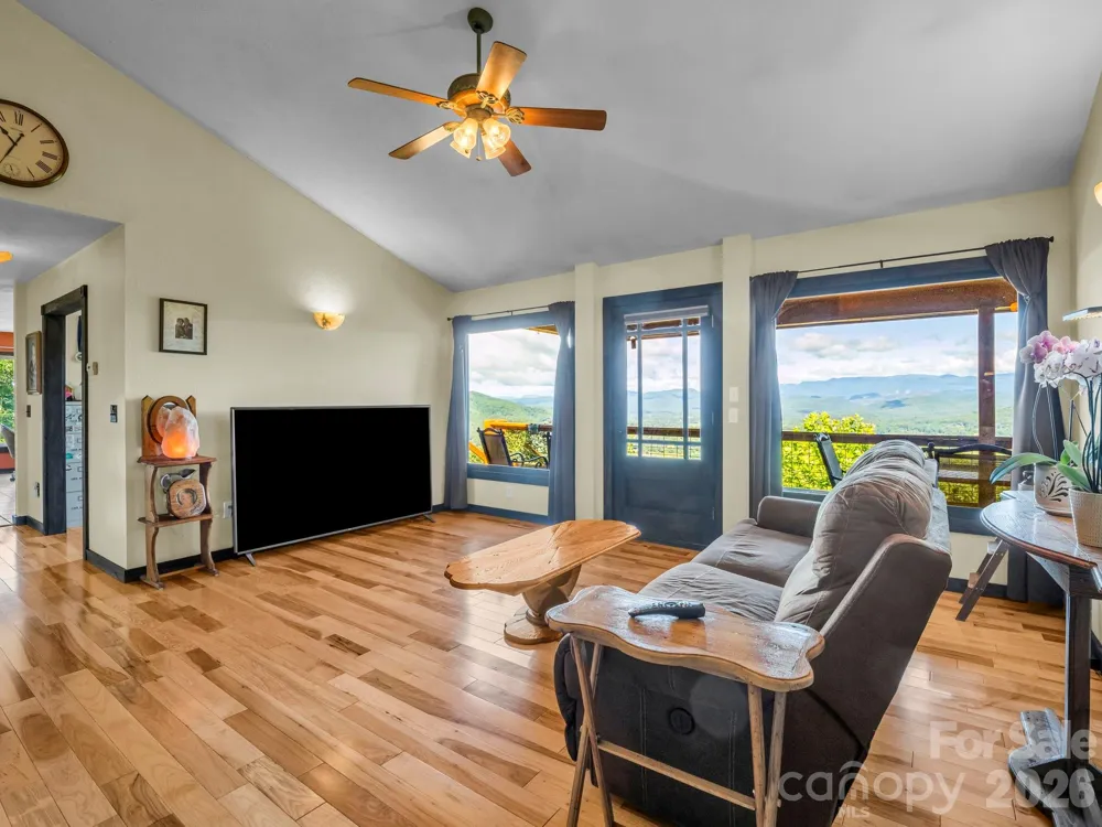 1025 Jeter Mountain Road Penrose, NC 28766
