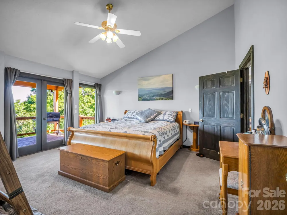 1025 Jeter Mountain Road Penrose, NC 28766