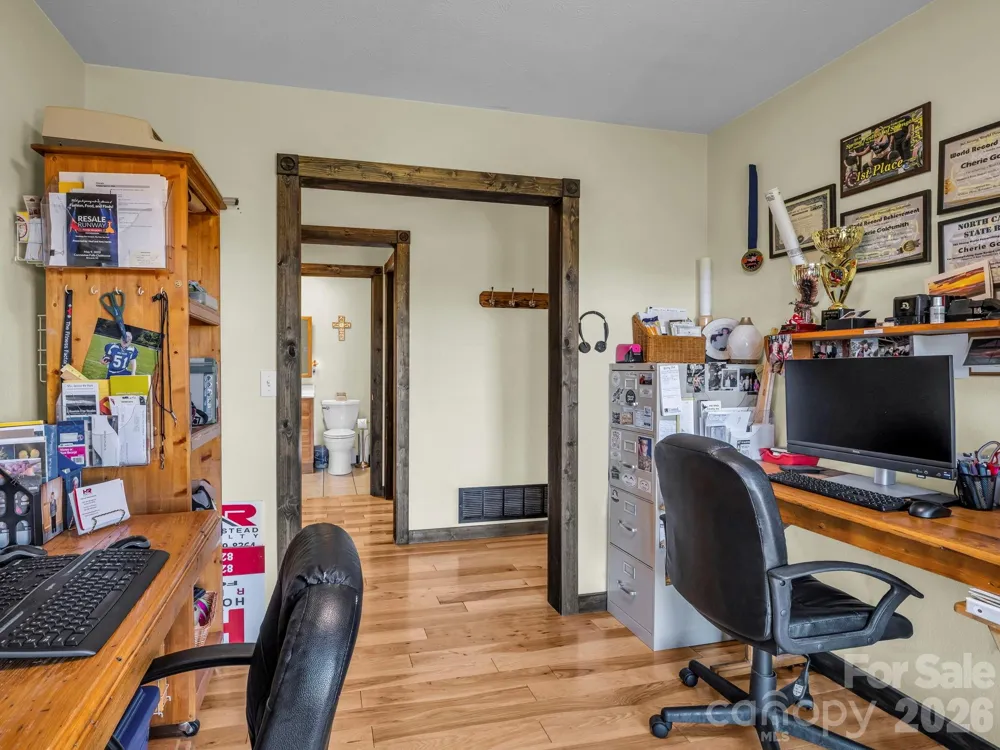 1025 Jeter Mountain Road Penrose, NC 28766