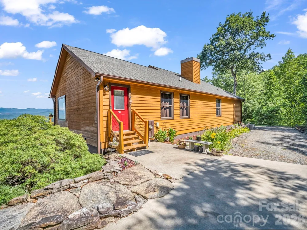 1025 Jeter Mountain Road Penrose, NC 28766