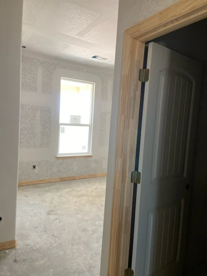 181 Sunny Side Road Valley View, TX 76272