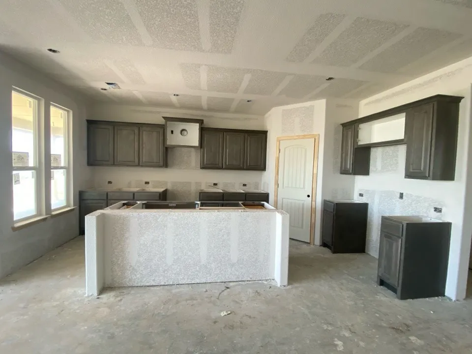 181 Sunny Side Road Valley View, TX 76272