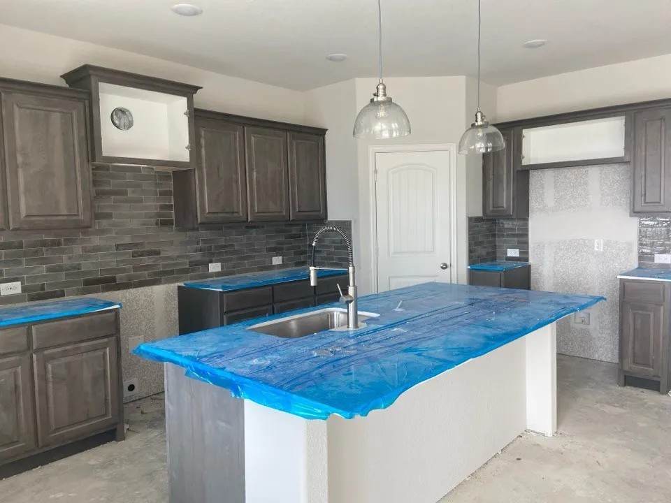 181 Sunny Side Road Valley View, TX 76272