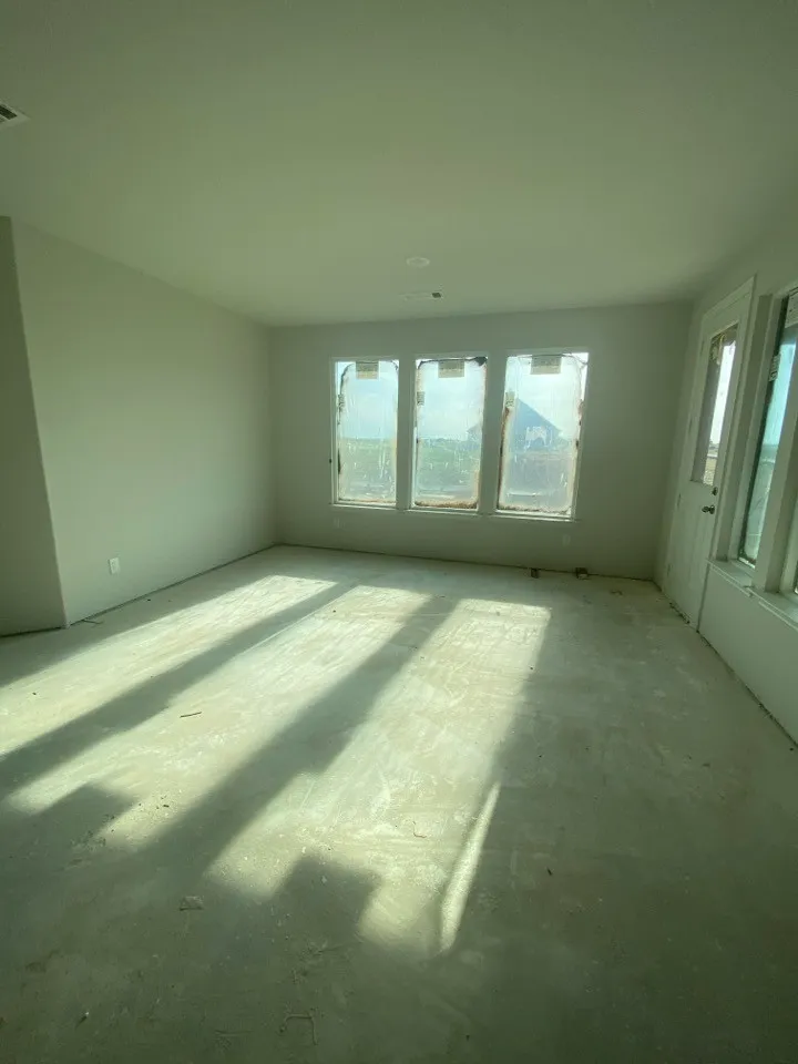 181 Sunny Side Road Valley View, TX 76272