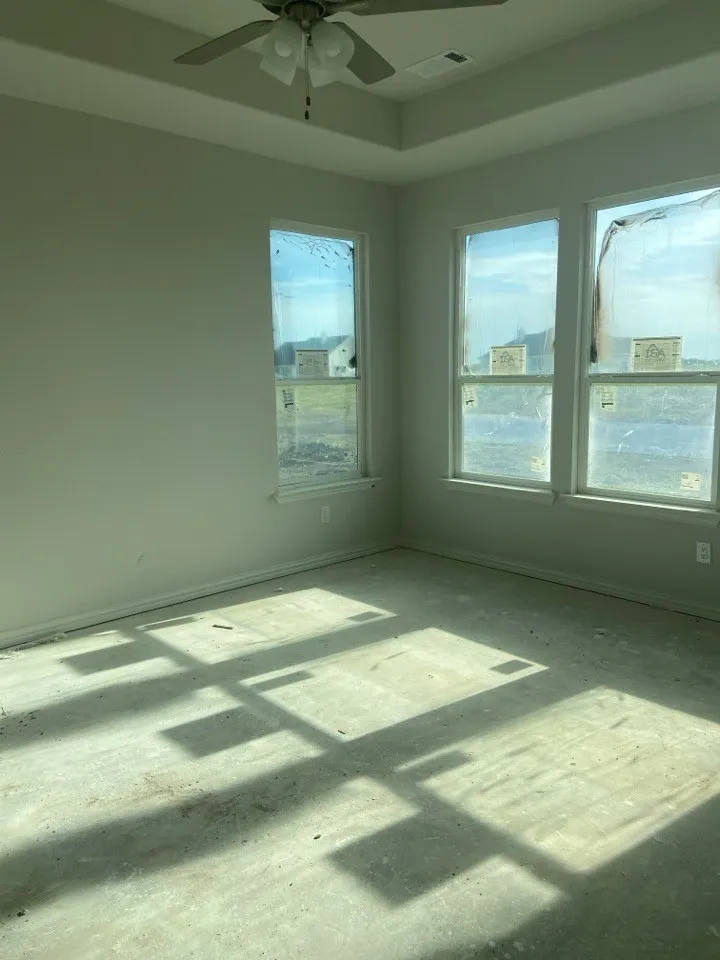 181 Sunny Side Road Valley View, TX 76272