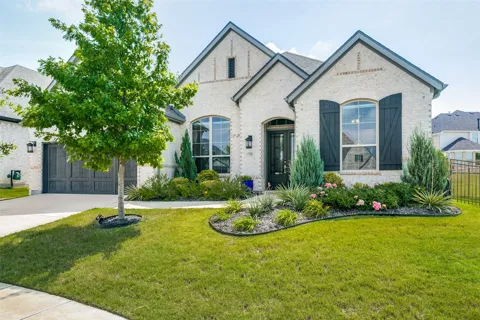 9200 White Birch Trail