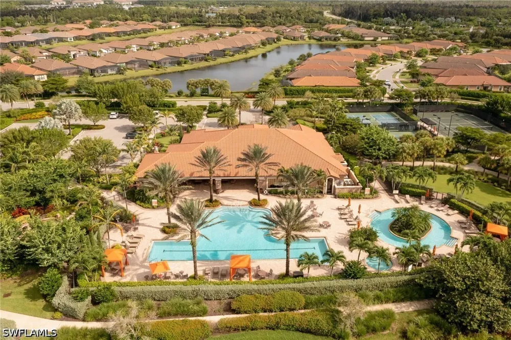 Calle Canovas Court Naples, FL 34114