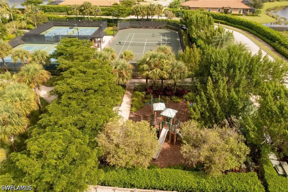 Calle Canovas Court Naples, FL 34114