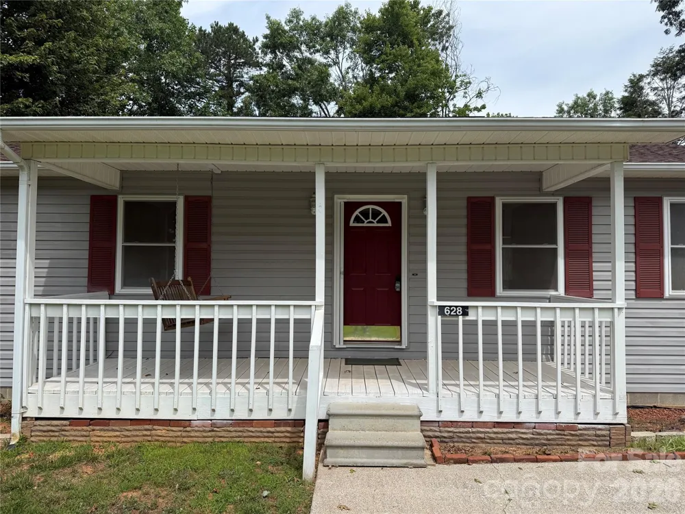628 Hidden View Loop Marion, NC 28752