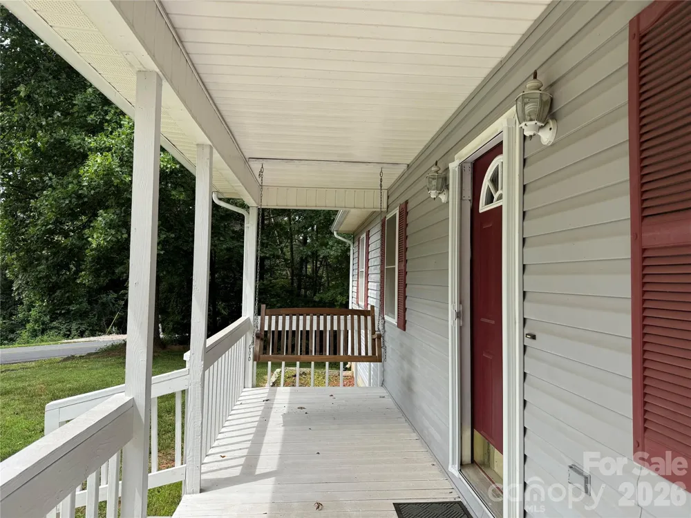 628 Hidden View Loop Marion, NC 28752