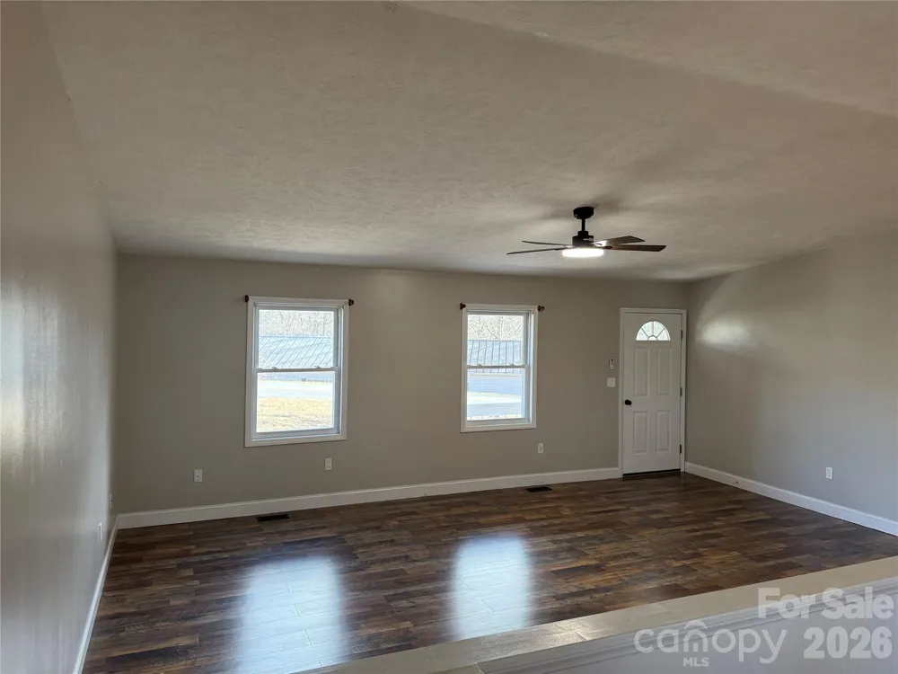628 Hidden View Loop Marion, NC 28752