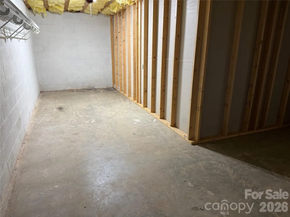 628 Hidden View Loop Marion, NC 28752