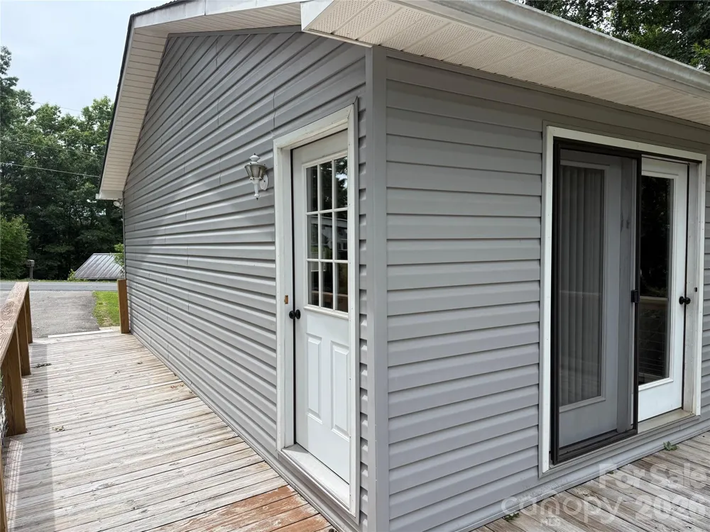 628 Hidden View Loop Marion, NC 28752