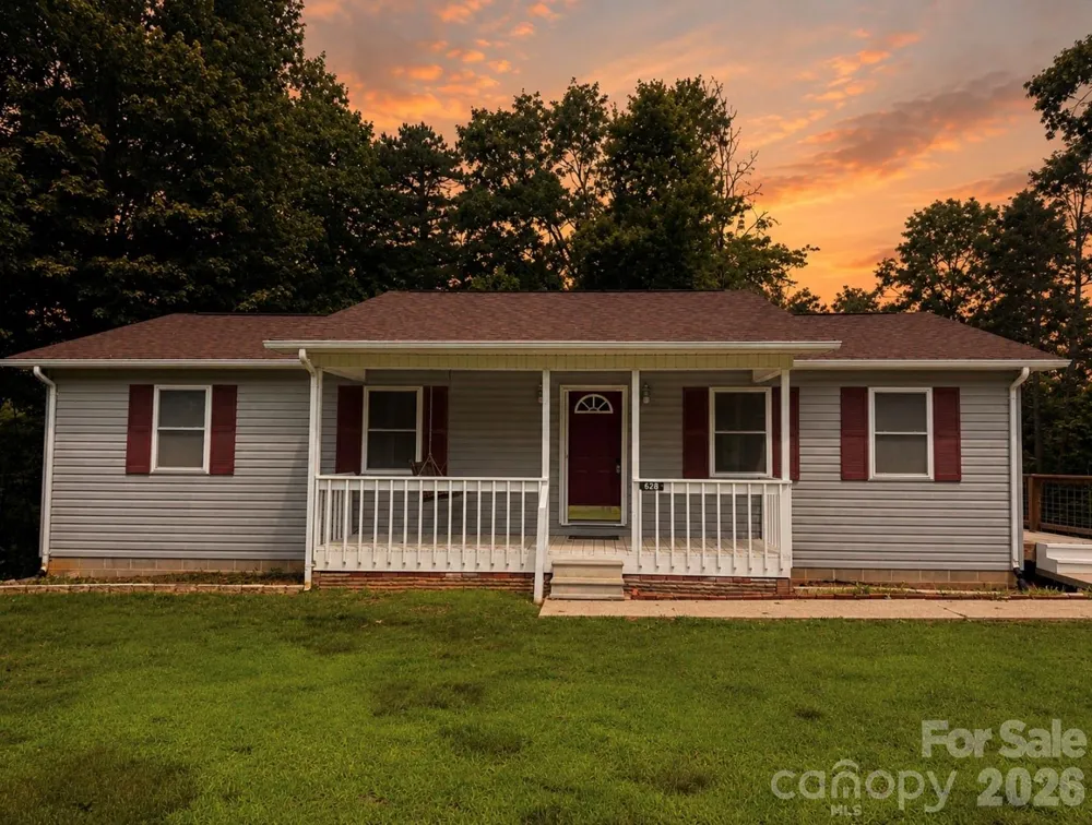 628 Hidden View Loop Marion, NC 28752
