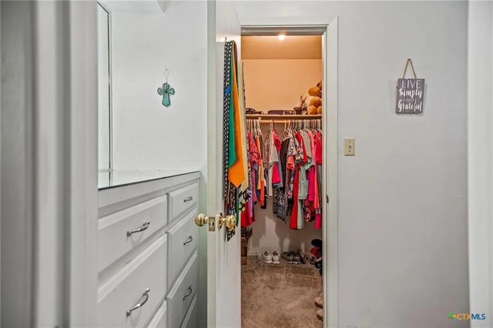 300 Green Avenue Palacios, TX 77465