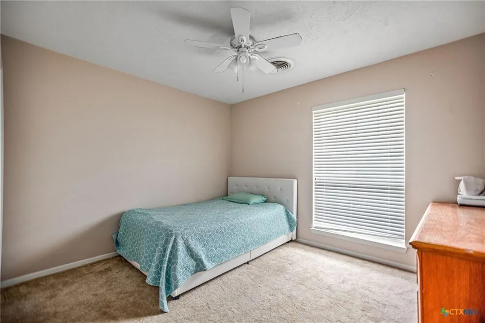 300 Green Avenue Palacios, TX 77465
