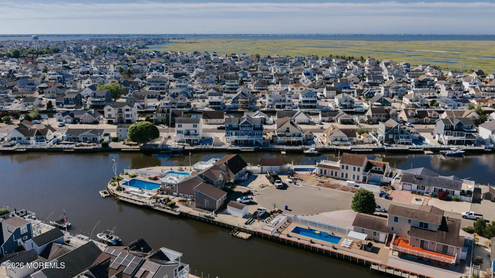 144 Arthur Drive Beach Haven West, NJ 08050
