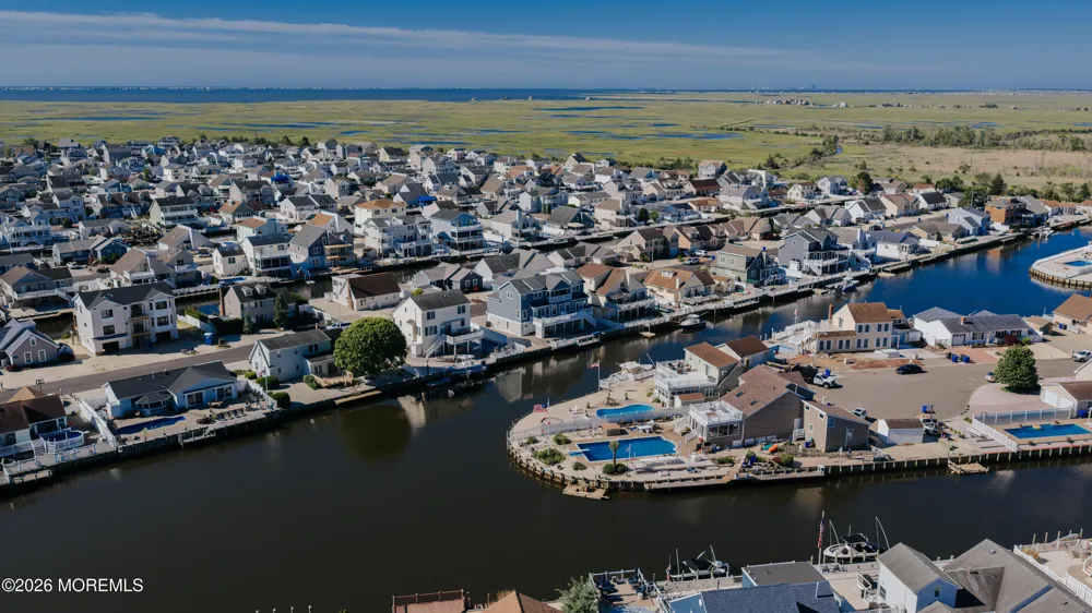 144 Arthur Drive Beach Haven West, NJ 08050