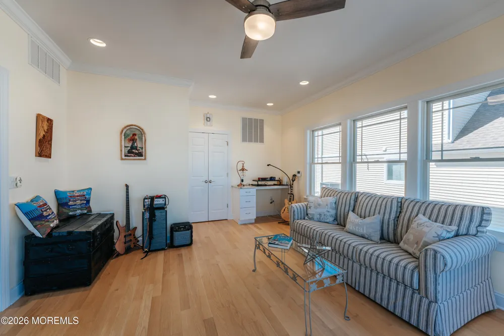 144 Arthur Drive Beach Haven West, NJ 08050