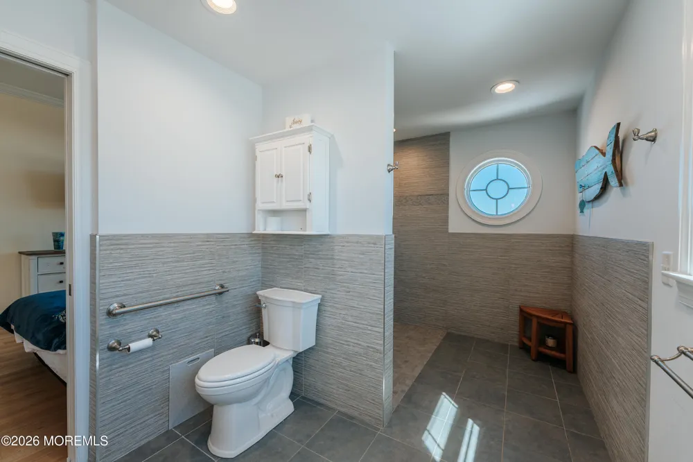 144 Arthur Drive Beach Haven West, NJ 08050
