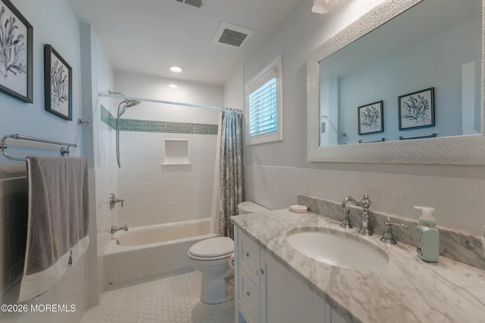 144 Arthur Drive Beach Haven West, NJ 08050