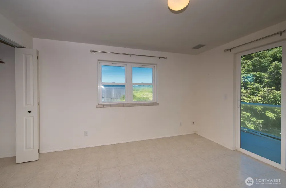 48140 Pacific Avenue Moclips, WA 98562