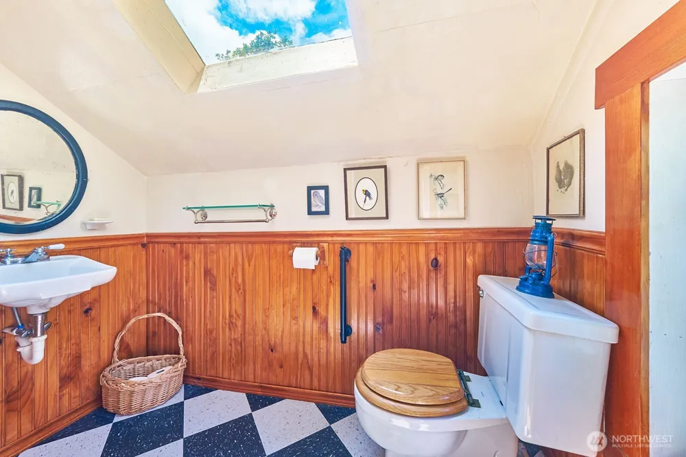 26405 Sandridge Road Ocean Park, WA 98640