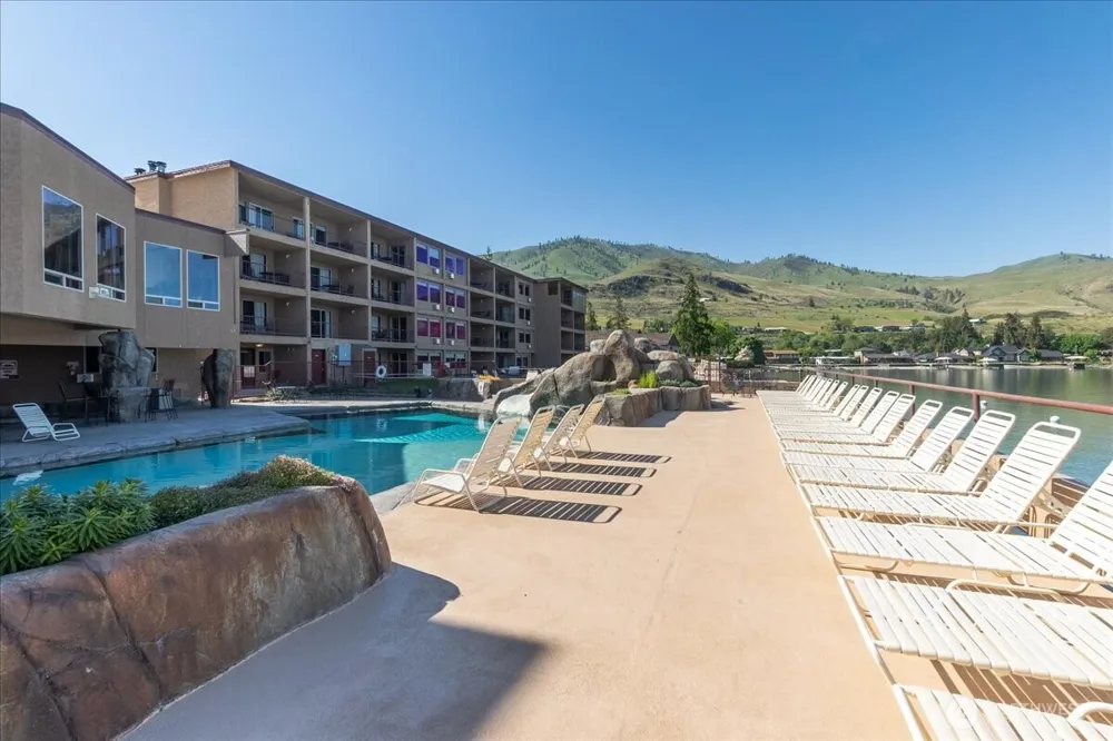 322 W Woodin Avenue #721 Chelan, WA 98816