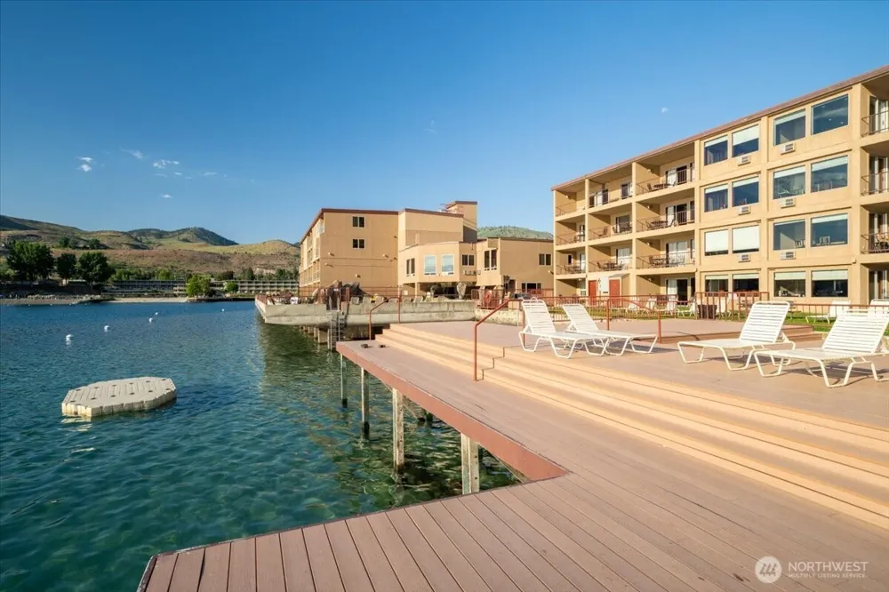 322 W Woodin Avenue #721 Chelan, WA 98816