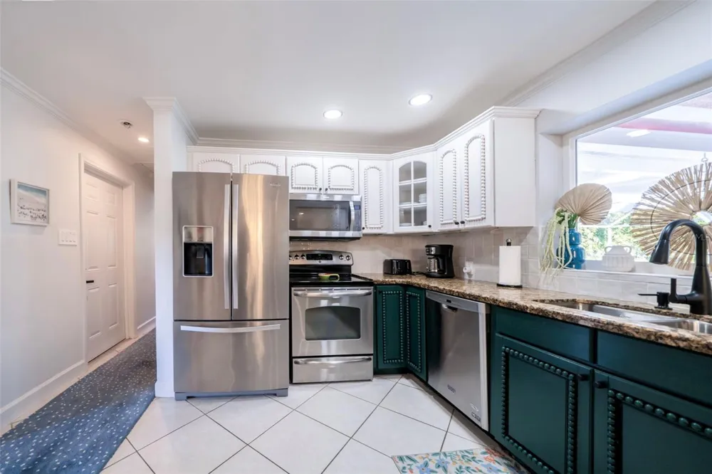 59 WICKLIFFE DRIVE Naples, FL 34110