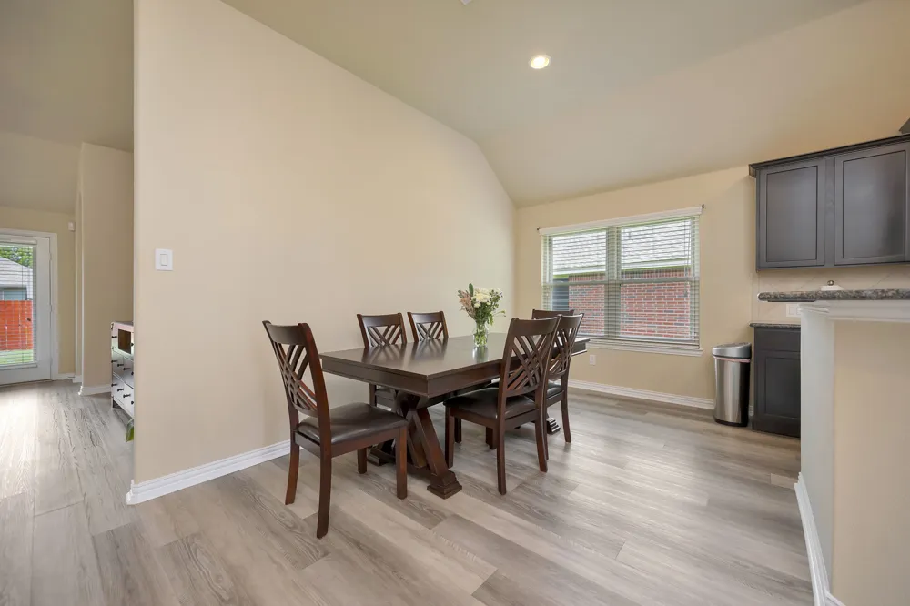 933 Keel Line Drive Crowley, TX 76036