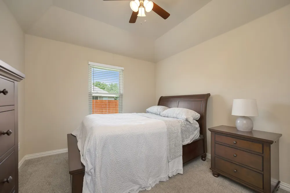 933 Keel Line Drive Crowley, TX 76036